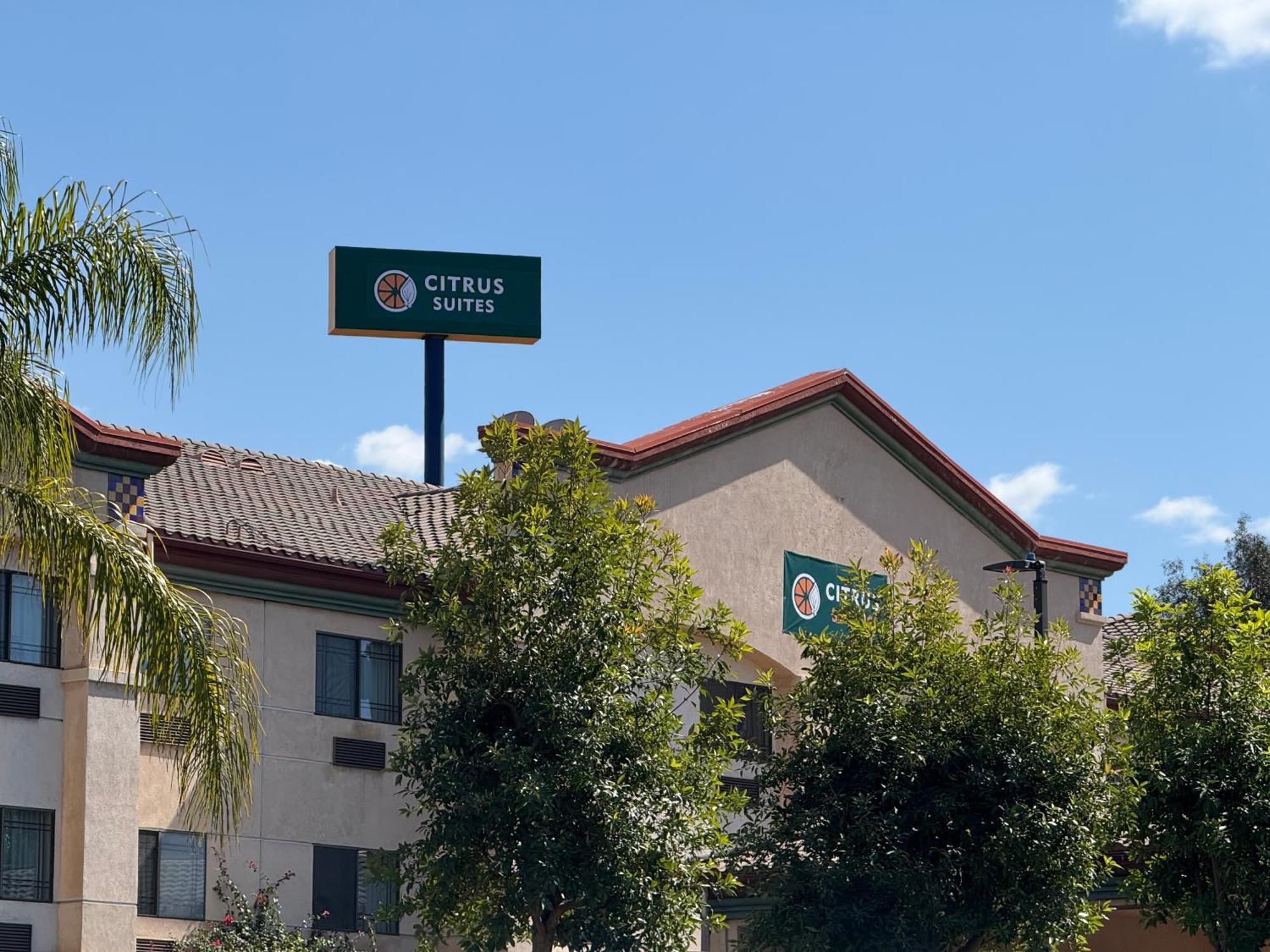 Citrus Suites Redlands Loma Linda Hotel Extérieur photo